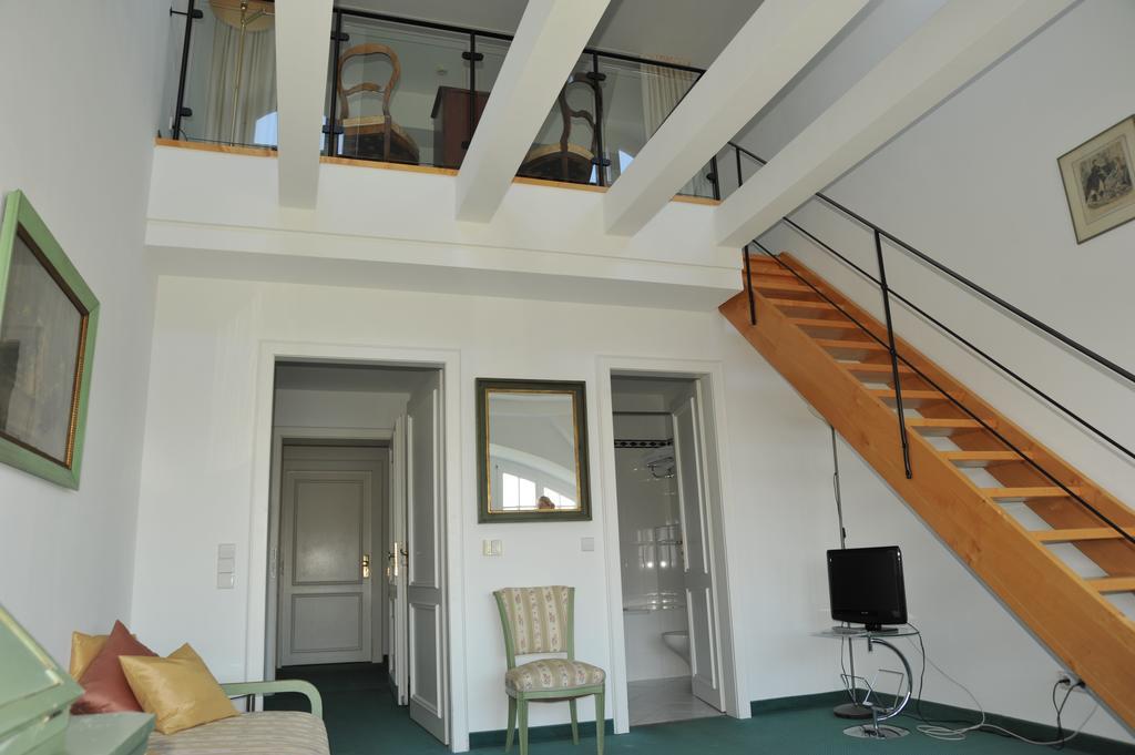 Hotel Schloss Storkau Exterior photo